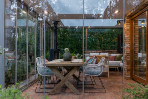 C_2_4616-HDR